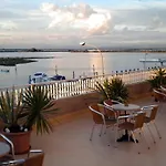 Hotel Carol 3*